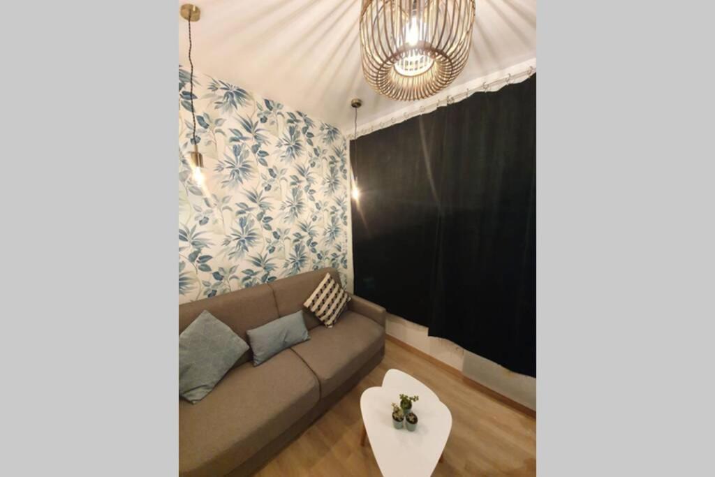 Home Sweet Home Pigalle Montmartre Jungle باريس المظهر الخارجي الصورة
